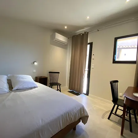 D'hotes Dahlia - فندق مبيت وإفطار Boutenac